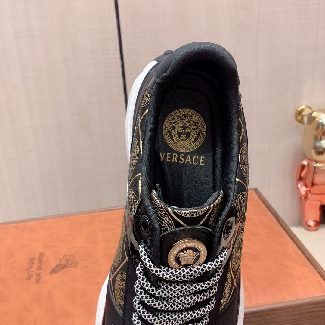 Versace Low Shoes